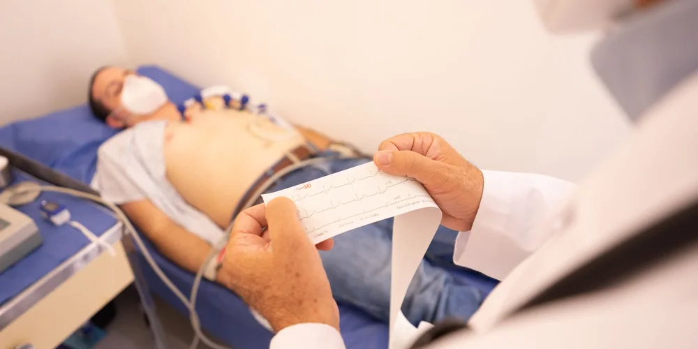 Kalp Tetkikleri: EKG, Ekokardiyografi, Efor Testi ve Anjiyografi Ne Anlatır?